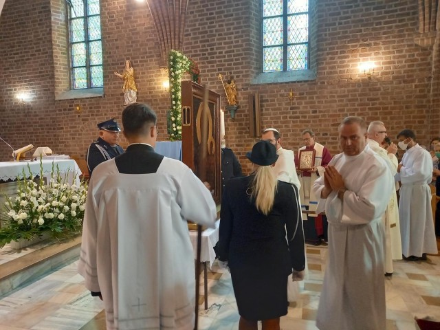  Nawiedzenie Ikony Jasnogórskiej 