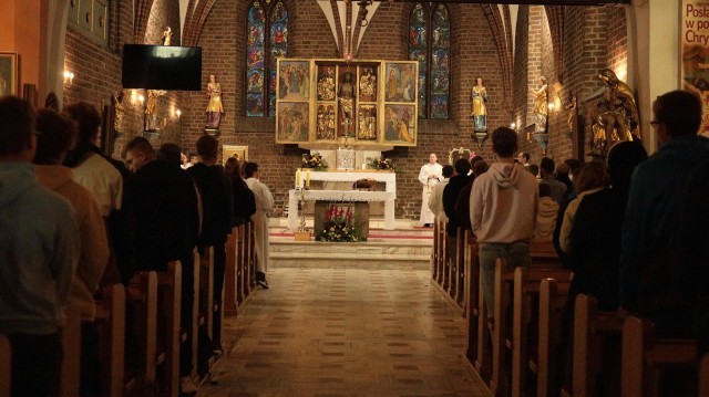  IV Archidiecezjalny Dzień Wspólnoty Młodzieżowych Duszpasterstw Parafialnych 