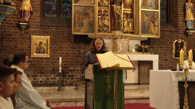  IV Archidiecezjalny Dzień Wspólnoty Młodzieżowych Duszpasterstw Parafialnych 