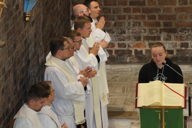  IV Archidiecezjalny Dzień Wspólnoty Młodzieżowych Duszpasterstw Parafialnych 