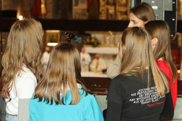  IV Archidiecezjalny Dzień Wspólnoty Młodzieżowych Duszpasterstw Parafialnych 