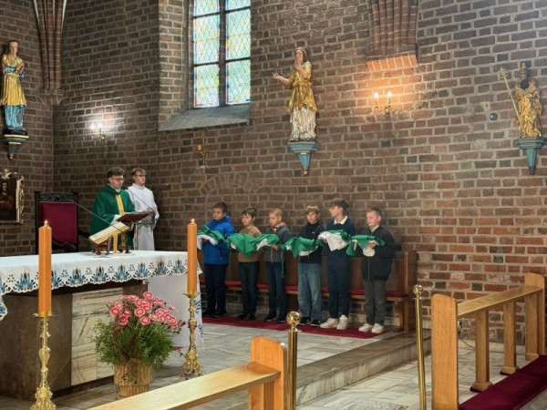  Przyjęcie do służby nowych ministrantów 
