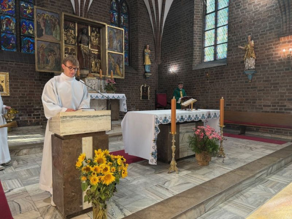  Przyjęcie do służby nowych ministrantów 