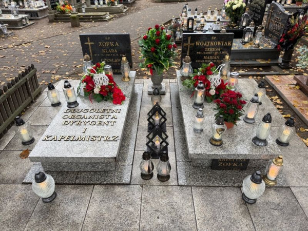  Jesienny spacer po cmentarzu z Muzeum 