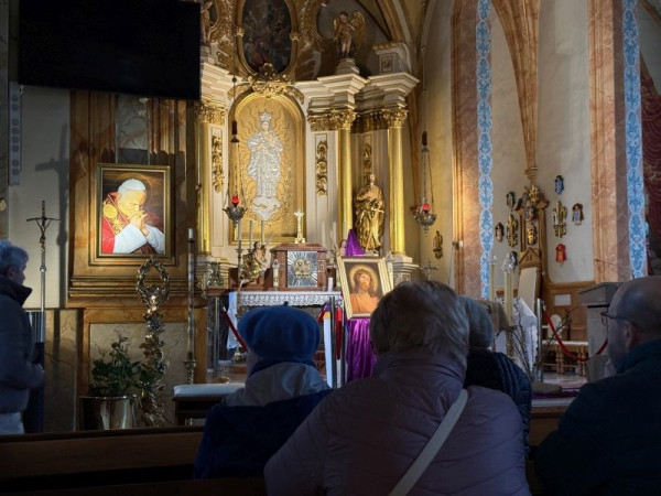  Bazylika w Wadowicach - wizerunek św. Jana Pawła II 