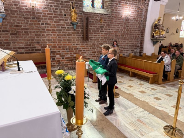  Przyjęcie nowych ministrantów 