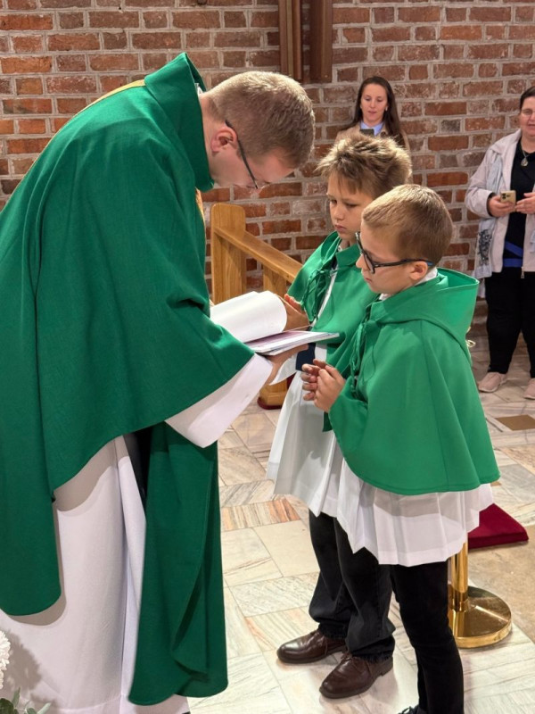  Przyjęcie nowych ministrantów 
